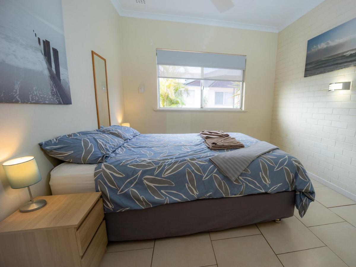Api Pelican Beach Front Apartments Kalbarri Exterior photo